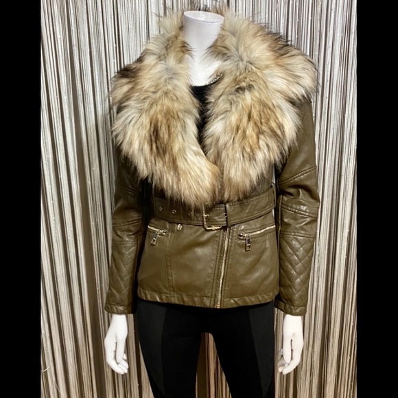 🔻SALE🔻GUESS🔹NEW WITH TAG - Picture 2 of 11